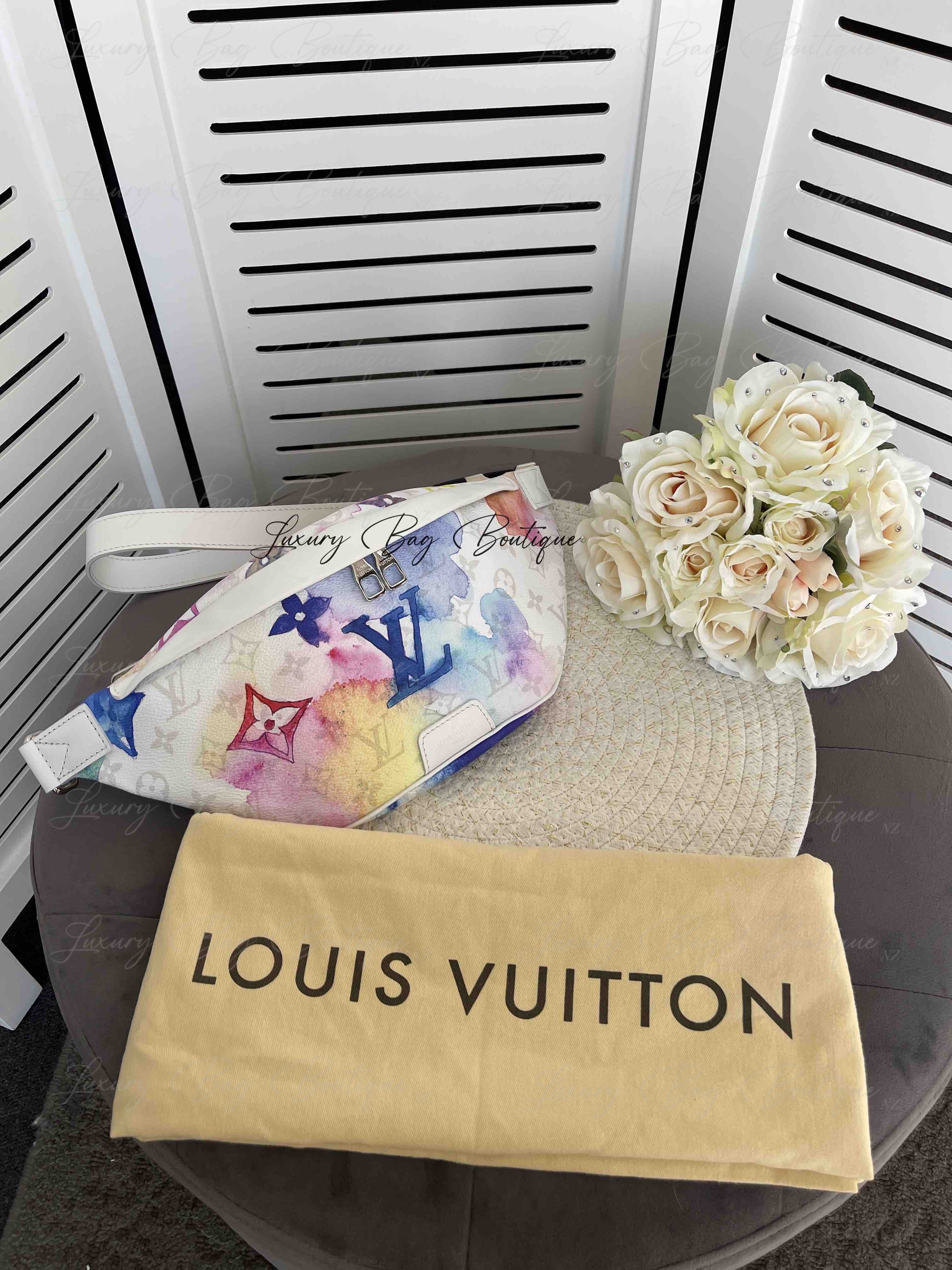 Louis Vuitton Discovery Bumbag Watercolor