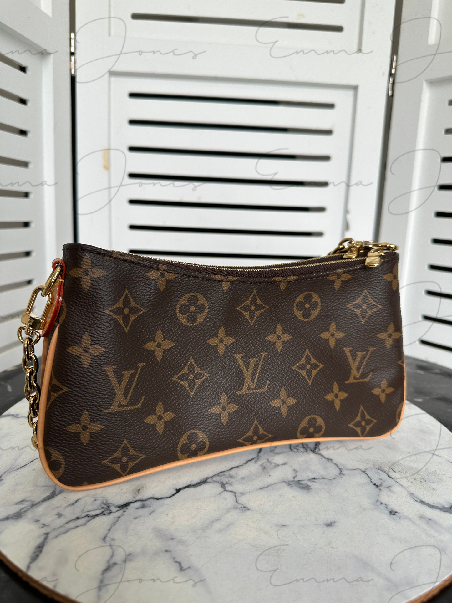 Louis Vuitton Liv Pochette