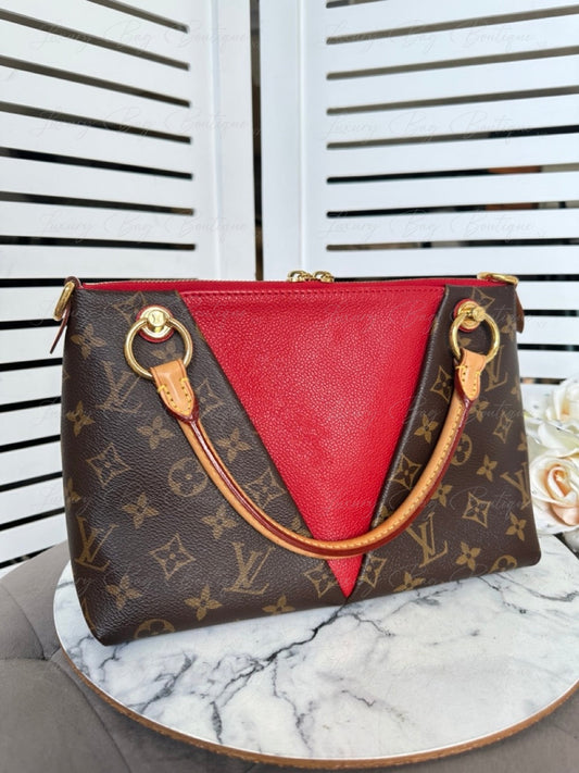 Louis Vuitton Monogram V Tote BB