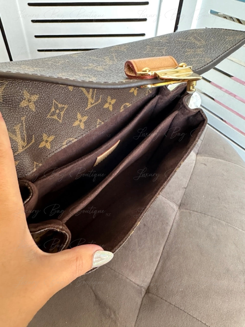 Louis Vuitton Pochette Metis Monogram