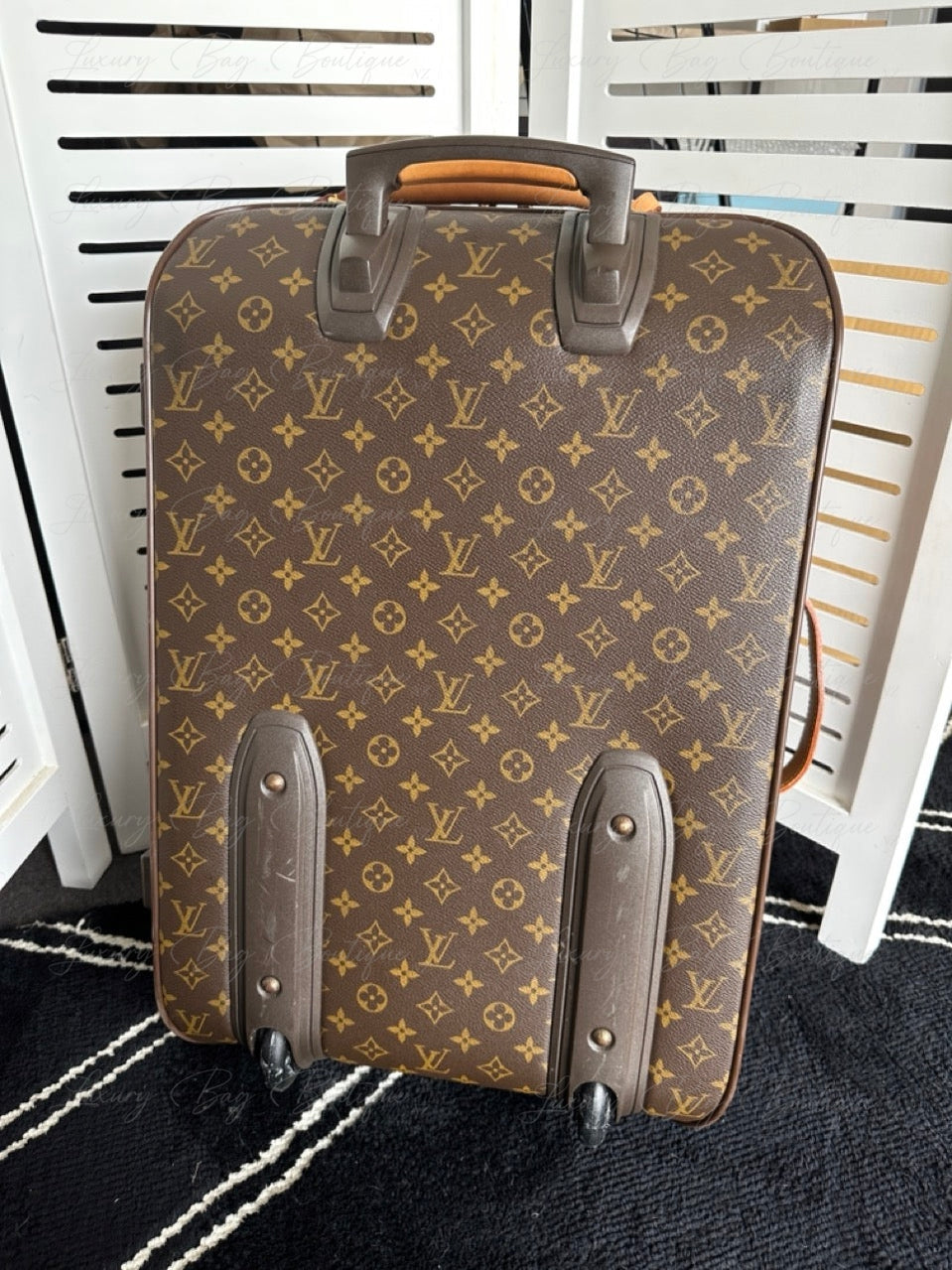 Louis Vuitton Pegase Light 55 Carry On Suitcase