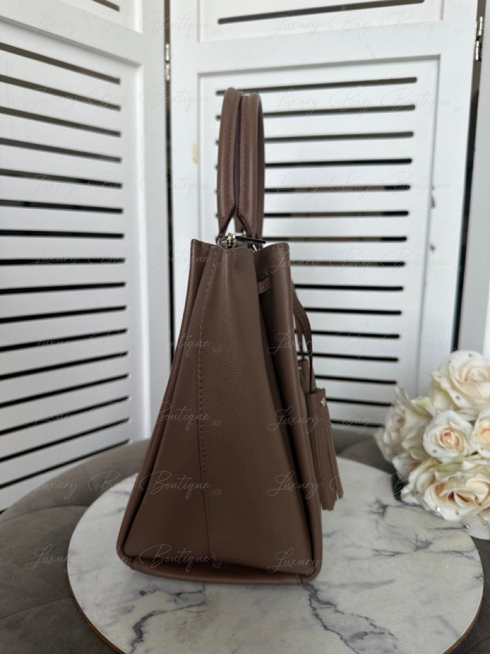 Louis Vuitton Lockmeto Tote Glacé