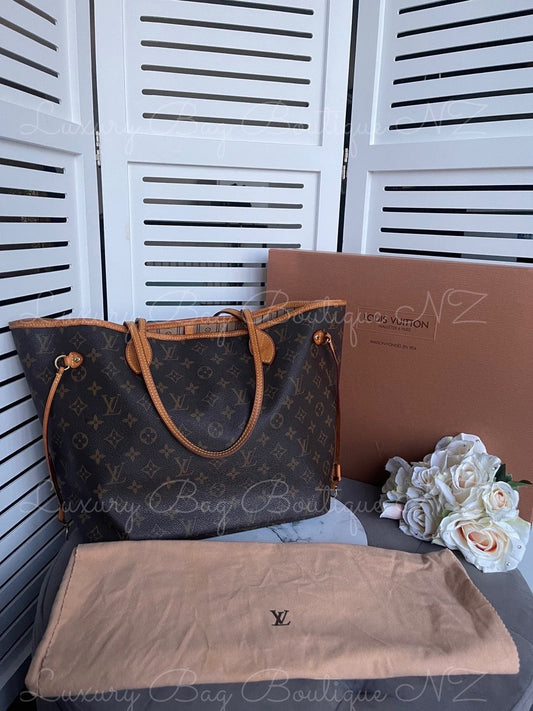 Louis Vuitton Neverfull MM Monogram