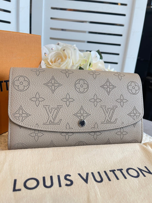 Louis Vuitton Mahina Iris Wallet